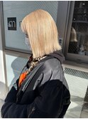 ミルクティーベージュハイトーンケアブリーチ透明感カラー