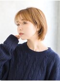ベージュ×ショート