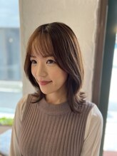 ラブサンク(LOVE THANK) ミディアム　くびれボブ　ベージュ　グレージュ　髪質改善