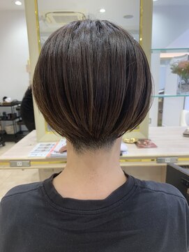 アッシュ 仙川店(Ash) 30代40代50代オススメ刈り上げ２ブロックメンズライクショート