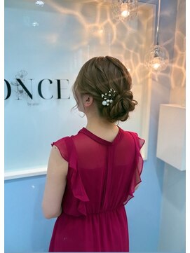 ワンス バイ エメ(ONCE by am'e) シニヨン