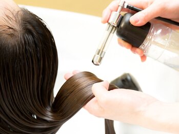 ヘアークラッチ(Hair CLUTCH）の写真/お客様のご希望に寄り添い、あなただけのスタイルをご提案！髪のお悩みを気軽に相談できるサロンです。