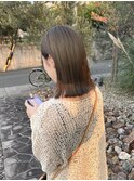 オリーブグレージュ