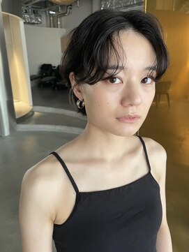 スクリーン(SCREEN) 黒髪/クラゲヘアー/オリーブグレー/小顔/ココアベージュ