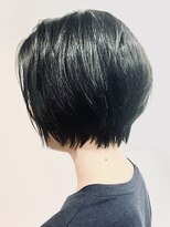 クレア(CLAIRE by GRAPEVINE) 前下がり☆ショートボブ
