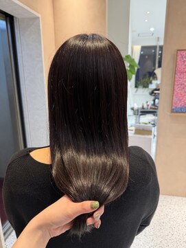 オン キャナルシティ博多前店(on) 【中里恵梨】艶感ボルドーカラー/ケアカラー/30代/セミロング