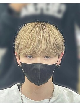 センス 渋谷 宇田川交番前(SENSE) 韓国メンズヘア/カルマパーマ/ニュアンスパーマ*渋谷/MEN'S/眉毛