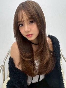 ヒュエ 表参道(Hue) ミディアムレイヤーカット似合わせカット大人ガーリー._.