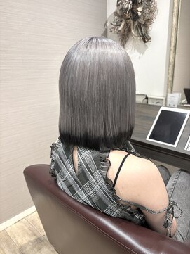 リルーム 太田店(Re:room) シルバー×ブラックエンドカラー