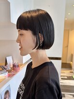 ビファインクーアヴェダ(Be fine coo AVEDA)&nbsp;ワイドバング　黒髪ぱつっとボブ/