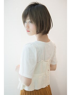 ラ フォルム(La forme) 大人ショートボブ