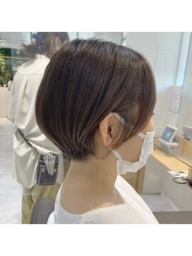 ルディー バイ ヘアーポケット(rudii by HAIR POCKET) ショート×耳かけ