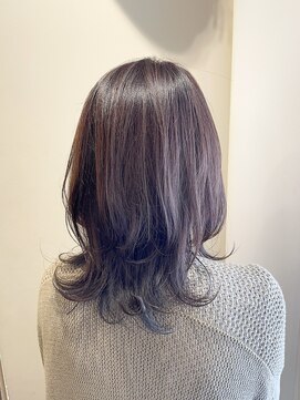 ムーン(moon) 9月#モテ髪カタログ#外ハネボブ#セクションカラ#ペールベージュ