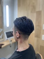 ハサミバイアトリエナガノ 千葉(8sami by atelier nagano)&nbsp;メンズ/ウルフ/アッシュブラック/カルマパーマ/ショート/千葉