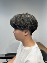 ヴィ 大宮(Vii)&nbsp;【SYUYA】センターパート/メッシュ/ブリーチカラー/大宮