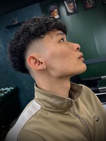 トライブ(TRIBE)&nbsp;スキンフェード/スペインカール