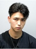 ツイストスパイラルパーマ　オールバック　かきあげ　ビジネス