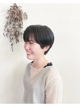 レゴリスヘアークリエイティブブランド(Regolith hair creative brand) ハンサムショート