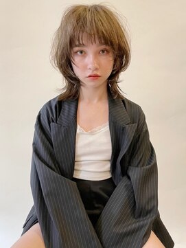 キース ヘアアンドメイク 恵比寿(kith. hair&make) ウルフカット レイヤーカット 顔まわりレイヤー 前髪あり 恵比寿