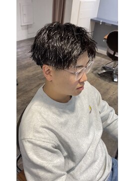 シェノン オム 梅田(CHAINON HOMME) MEN'S HAIR/束間ショート/コンマヘア/ツーブロックマッシュ