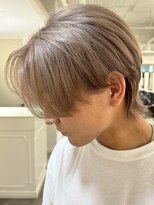 イリ 心斎橋(ili) スペインカール/スパイキーショート/フェザーパーマ