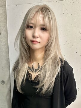 イリス 名古屋 名駅(Iris) 名駅/名古屋/ブリーチ/縮毛矯正/ダブルカラー/エクステ/髪質改善