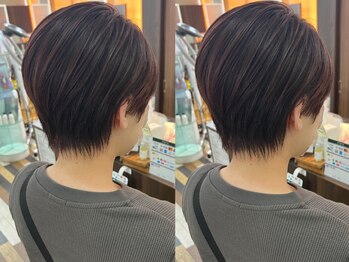 アックスリブ 蓮田店(AXE-LEVE)の写真/“似合う” と “扱いやすい” を両立した理想のショートへ。無理なく若見えが叶う上品なショートに。