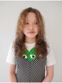 イメチェン/ウェーブパーマ/ベージュカラー/前髪/渋谷駅