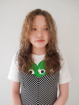 ロマリア 渋谷 渋谷宮益坂(Lomalia) イメチェン/ウェーブパーマ/ベージュカラー/前髪/渋谷駅