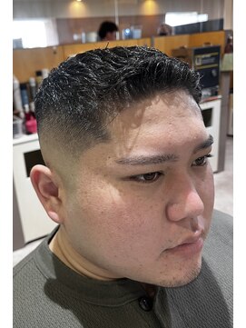 チュラバーバー 和泉中央店(CHURA BARBER) フェザーアップ