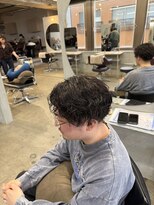 リラクオーレメンズ(LIRA CUORE men's) シャドウパーマ/メンズ縮毛矯正/毛流れセンターパート
