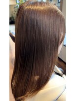 エスト(est.) ミネコラトリートメント×ミディアムレイヤー 20代30代40代50代