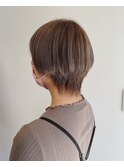 ショートヘア
