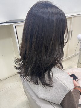 ブルー JR高槻本店(BLUE) オリーブグレージュカラー