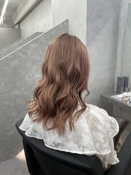 ファイブバイジエクト 堀江(FIVE by The Ect) ブリーチカラー　ダブルカラー　ベージュカラー　ピンクベージュ