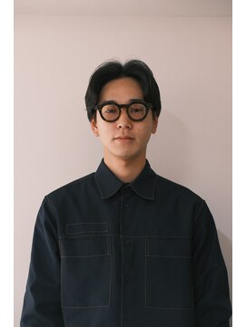 フェイヴィーズ(FavyS) メンズセンターパート メンズヘア 大阪