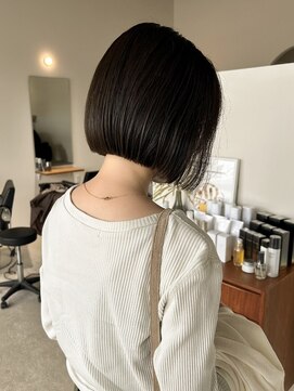 アワイ(awai) ぱつっとボブ