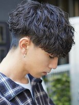 フィフス 栄(fifth)&nbsp;再現性高い波巻きスパイラルパーマ×刈り上げマッシュ