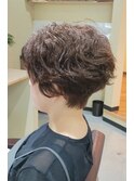 強めの癖も活かしてメリハリショート