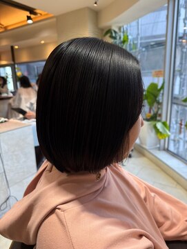 ヘアリゾート粋 ティガ 池袋店(tiga) 黒髪ボブ/艶髪