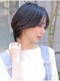 ウルフショートレイヤースタイル前髪シースルーバング