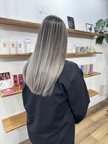 グリ(gris) バレイヤージュ