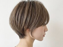ヘアークリアー 蕨の雰囲気（白髪ぼかし×ショートボブカット。）