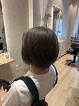 ギヴナ(givna) ハイトーンショートボブ
