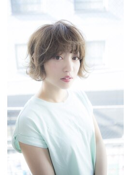 サロンドミルク 原宿(salon de MiLK) 【salon de MiLK 原宿】耳かけショートボブ