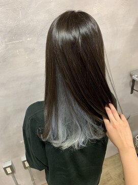 ロア 福岡天神本店(LORE) インナーカラー☆シルバー