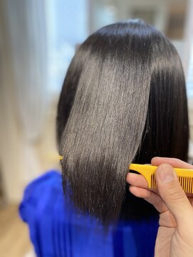 ブレスヘアーデザイン(BLESS HAIR DESIGN) ショートヘアでも自然な仕上がりの美革ストレート