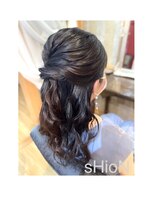 シオン(sHioN)&nbsp;ハーフアップ
