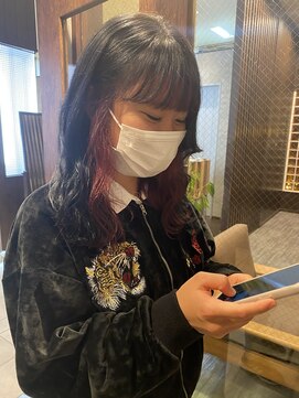 ブランシェ 小牧店(BRANCHE) インナーカラー　ブルーブラック×ワインレッド　☆ITO☆