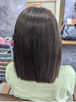 ロム&nbsp;アッシュブラック/切りっぱなし/切りっぱなしミディアム